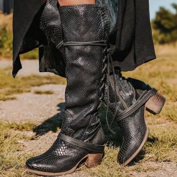 Freebird Black Snake Boots - Picture 6 of 6